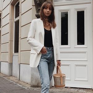 Banana Republic Cream blazer ❤️